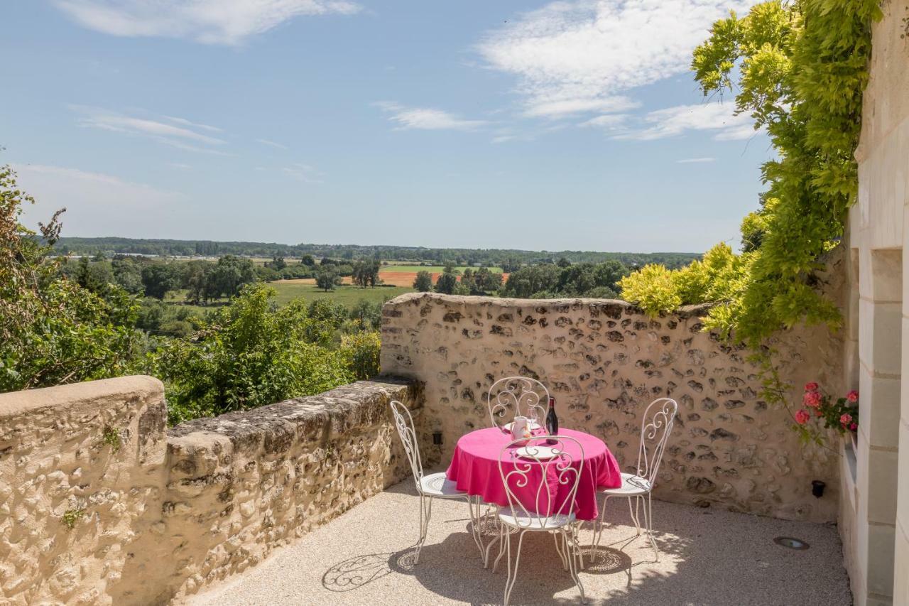 Gîte De La Rochère Noizay Esterno foto