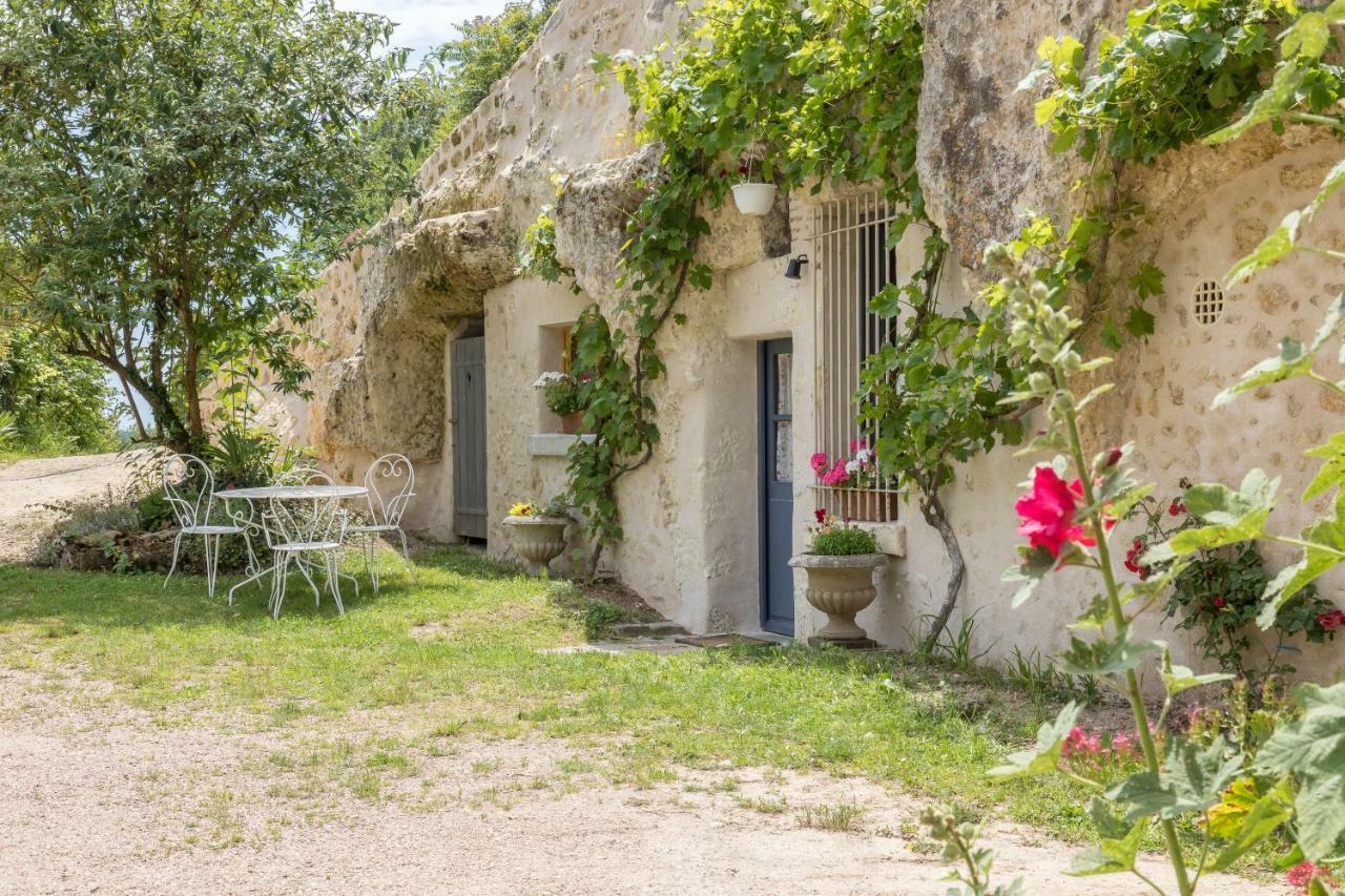 Gîte De La Rochère Noizay Esterno foto